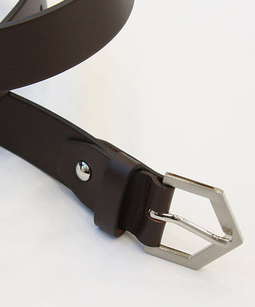 pentagon buckle belt
